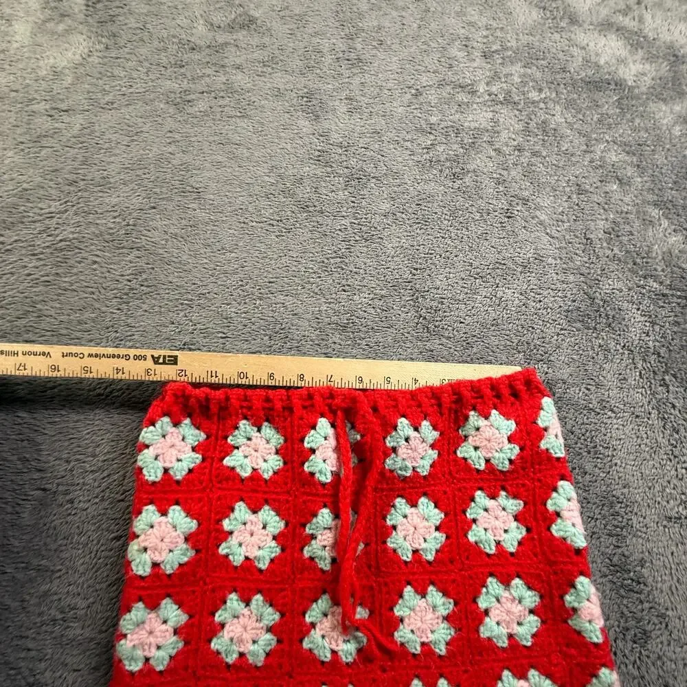 Crochet Knit Granny Square Mini Skirt Womens 24" Red Floral Drawstring Pull On - Picture 2 of 4